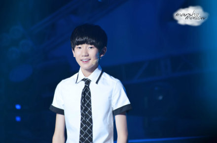 http://@Lightroy光源_王源资源博:#TFBOYS王源# 140723 少年中国强录制 高清4p cr:logo