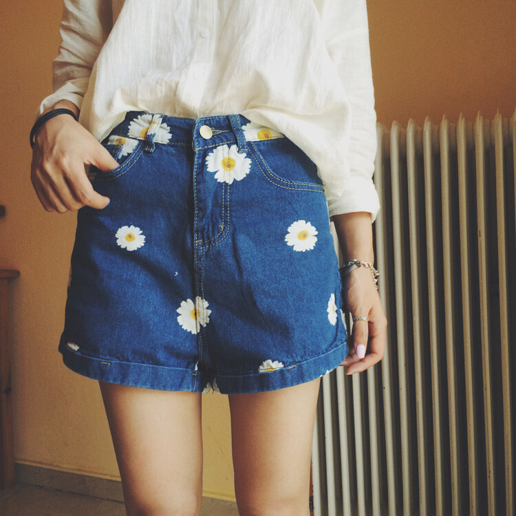 yeah! 夏季 AA款雏菊印花翻边卷边高腰宽松显瘦牛仔短裤