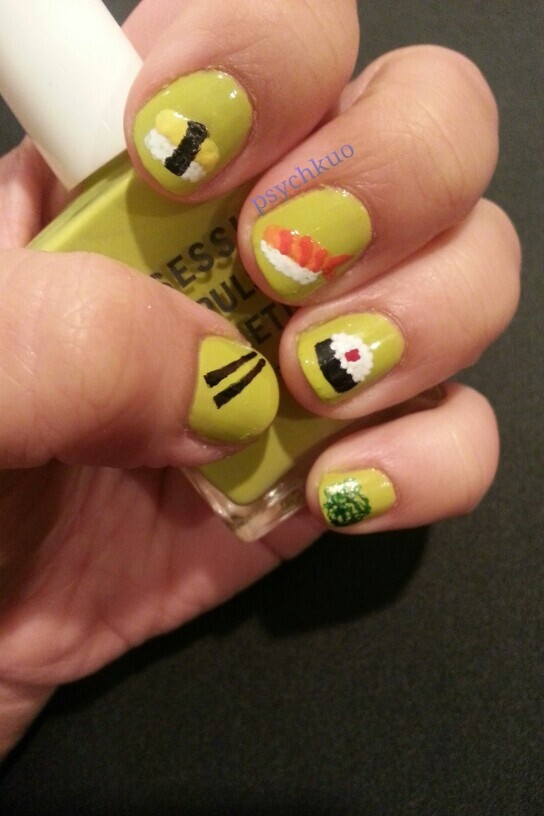 Sushi nail art