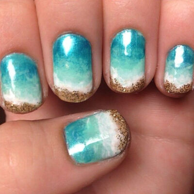 Ocean manicure