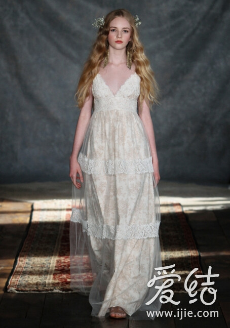 Claire Pettibone 2014年最新婚纱系列：浪漫乐章