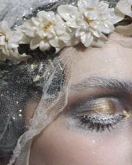 妝~容 (via:John Galliano Fall 2009)