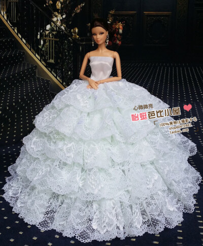 芭比娃娃Barbie可儿娃娃衣服 新娘礼服 白色五层蕾丝花边婚纱裙