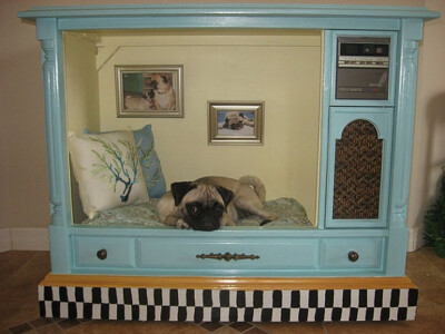 Tv consol pet beds