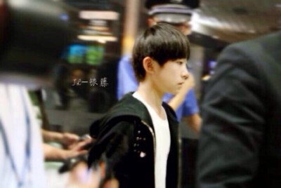 易烊千玺#易烊千玺# #tfboys易烊千玺# #舞蹈担当易烊千玺# TFboys易烊千玺