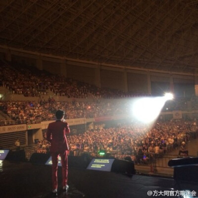 #Soulboy Lights Up杭州站#台上台下，同樣光亮！谢谢大家Lights Up！Really wonderful tonight!!@方大同