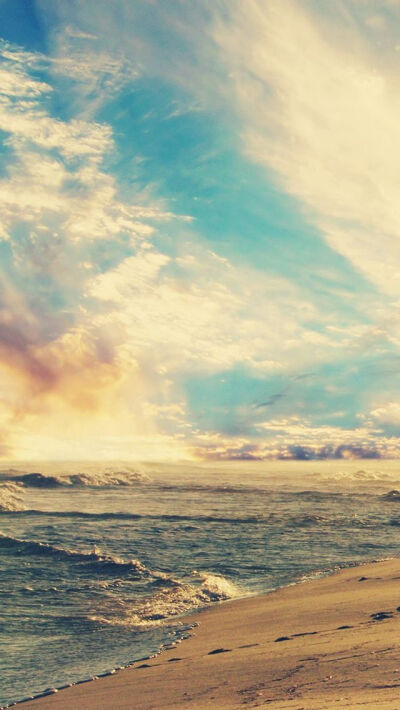 Customize your iPhone5 with this high definition 640x1136 Beach and Sky wallpaper from HD Phone Wallpapers!