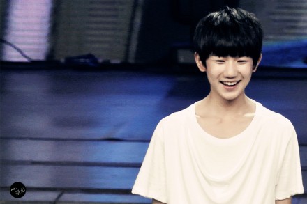 140520 快本 这是一个分水岭的日子...@TFBOYS-王源