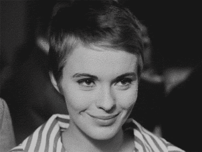 Breathless (1960) dir. by Jean-Luc Godard.这部电影里的Jean Seberg 到底是偷走了多少人的心和长发...#别心动，剪短发得看脸...#