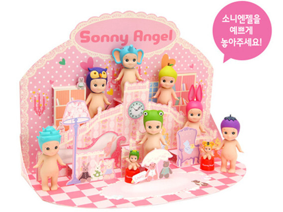 Sonny Angel展示板