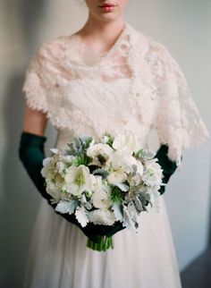 Wedding Gown: Claire Pettibone | Floral Design: Mindy Rice | Photo: @Elizabeth Messina