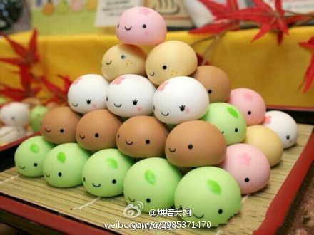 我这么萌，拜托拜托，别吃我嘛！