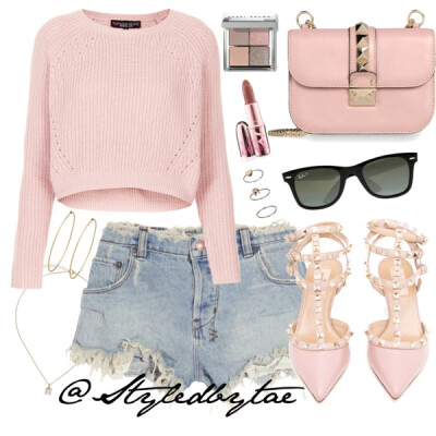 A fashion look from January 2014 featuring Topshop sweaters, Ksubi shorts and Valentino pumps. Browse and shop related looks.