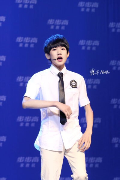 不疯魔不成活 tfboys 王源