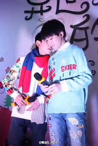 //@王炸东瓜小涵子://@KunyangkyKANG: //@自我拉扯喵: 哭着转 //@凯源萌碎阿姨心:哭着转 //@老蜜蜂哭瞎了://@奶源喷菇小天使: 哭着转