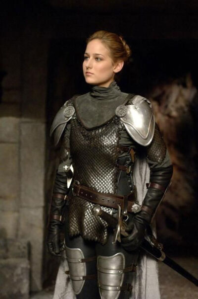 Pinner before: Armored Women -- Lady Knights, Warriors, and Badasses - Imgur