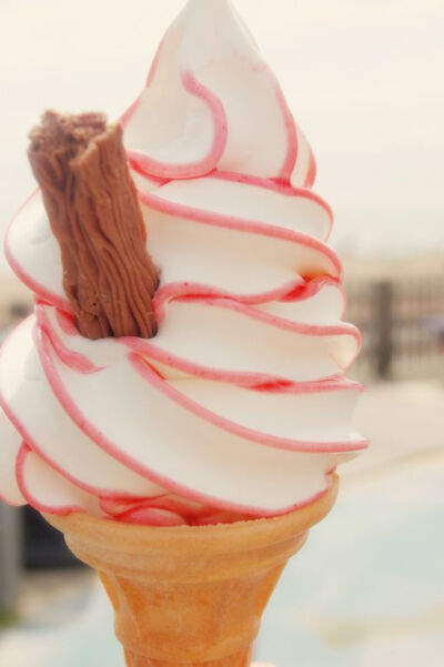 ice cream in summer #yummy #food #recipe @Ruffled