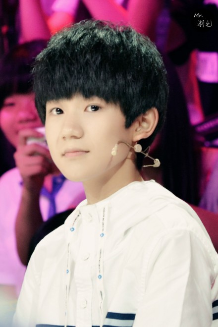 140828 深圳卫视年代秀 1P @TFBOYS-王源 一眼万年