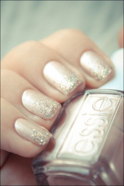 ombre glitter nails