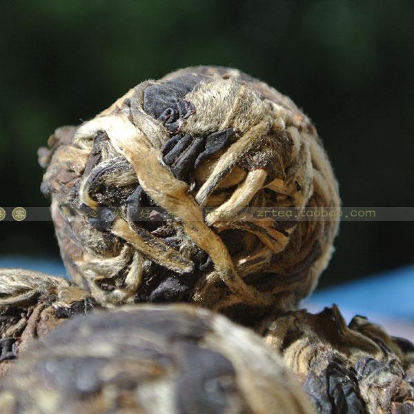 云南省普洱茶生茶龙珠小沱茶叶盒装G月光白手工沱茶云南普洱茶