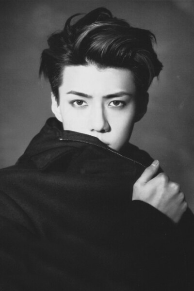 EXO 吴世勋 Sehun ELLE MEN 杂志扫图