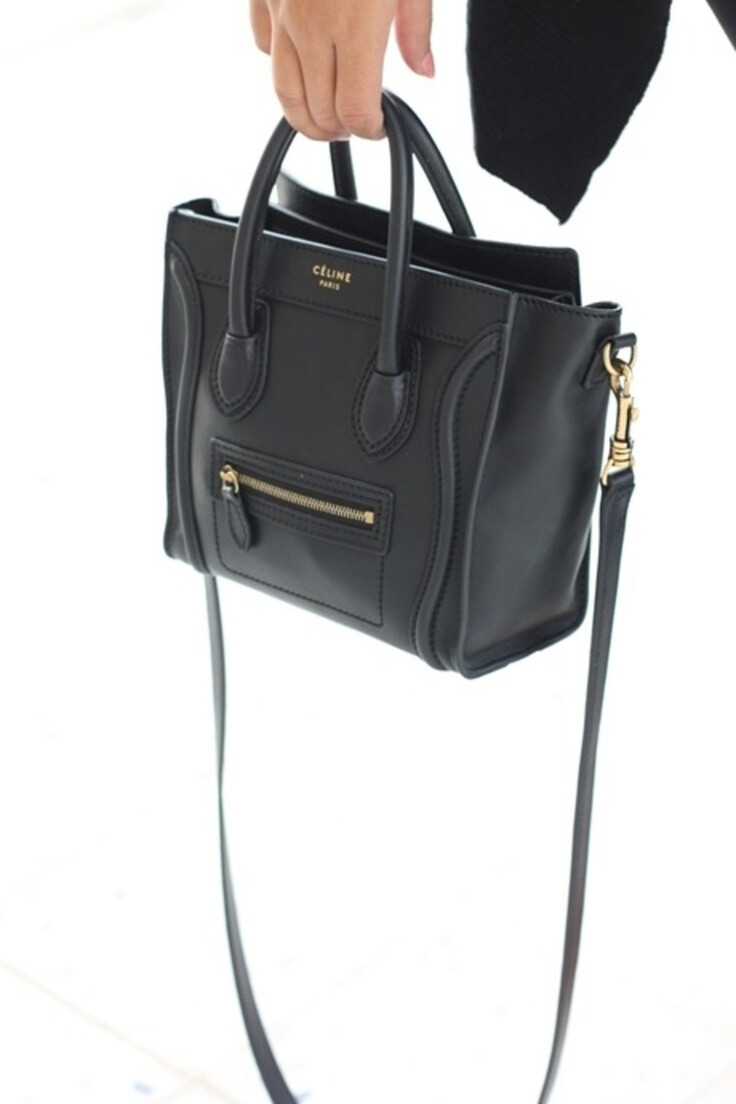 CELINE SHOULDER BAG @Michelle Flynn Flynn Coleman-HERS This looks just like coach purse that is out...