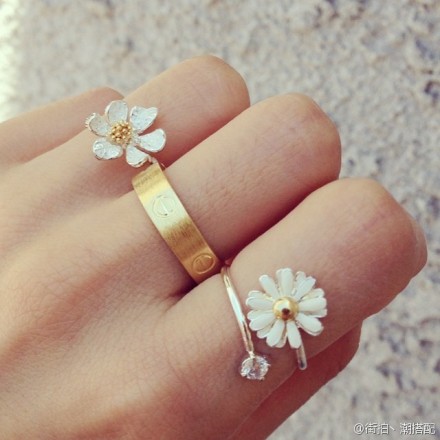 女生们最爱的时尚百搭款戒指