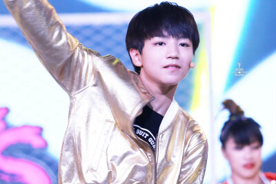 [140904 湖南中秋晚会] COOL BOY @TFBOYS-王俊凯