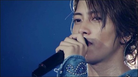 亚麻麻的颜真是美好到泪流，太惊艳了 #山下智久# #A NUDE#