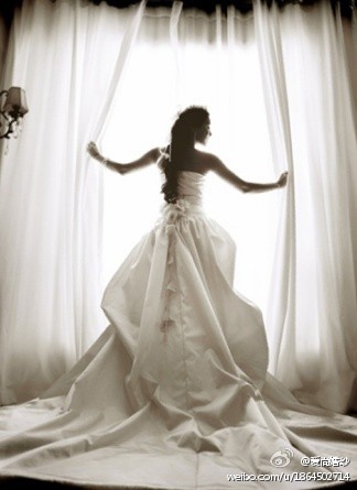 距离能够产生美，却不能延续爱。