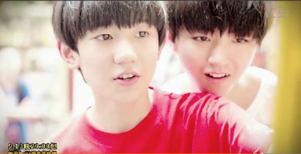 #爱奇艺-TFBOYS偶像手记# 这预告也太高能了，后面这些图片一帧帧的实在美爆，BBU出生写，实在太有纪念意义了，随便一截都是一幅画！