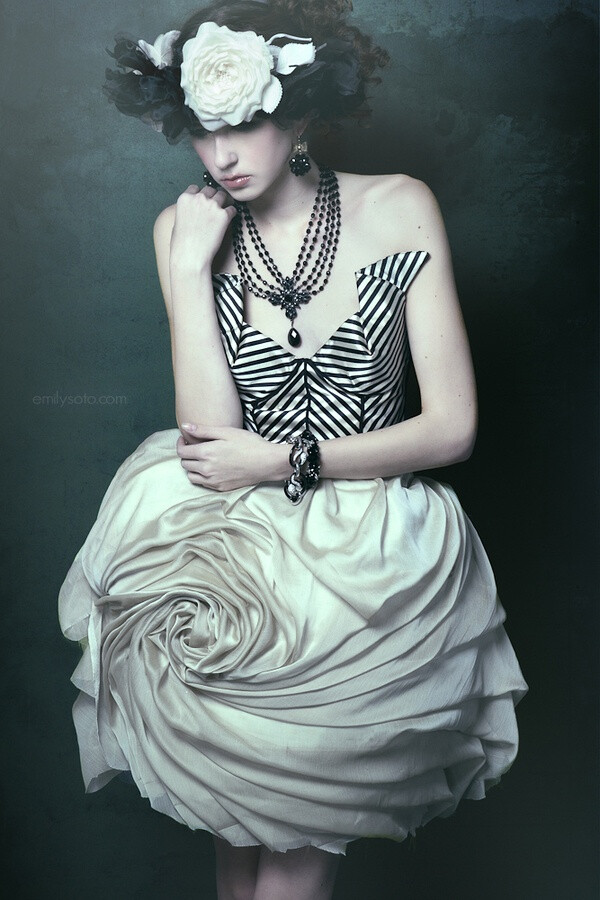 点击查看源网页