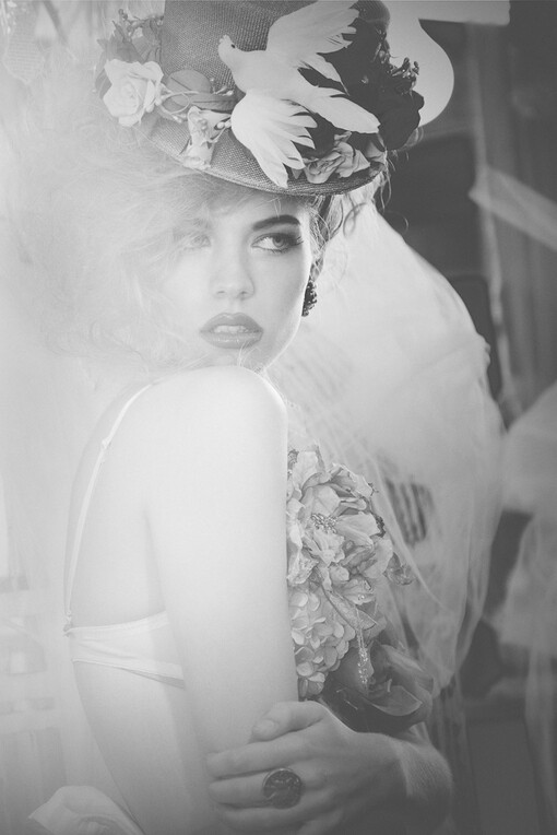 点击查看源网页