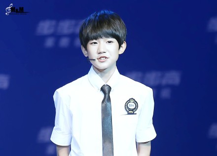 140826 ChongQing BBK FanMeeting #WANG YUAN# ——http://t.cn/Rh5rPNV