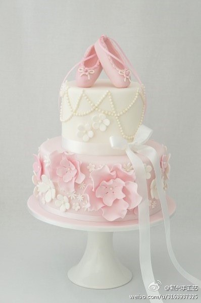 Vintage Cake