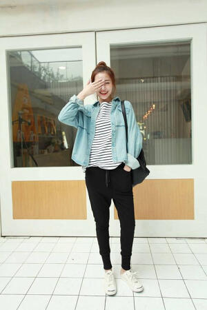 牛仔小外套，简单搭配清新范