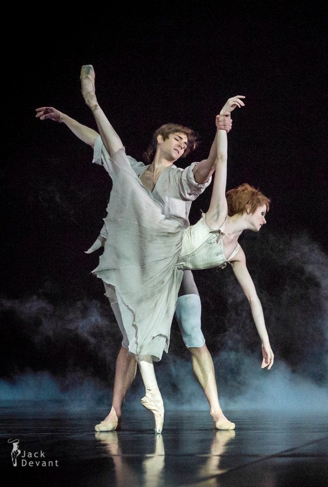 Alena Shkatula and Friedemann Vogel in Manon. Photo by Jack Devant