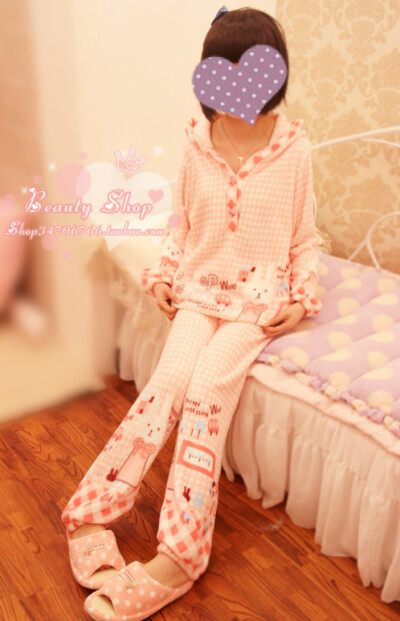  珊瑚绒睡袍/睡裙/睡衣