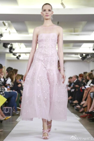 Oscar de La Renta SS15，春之密语