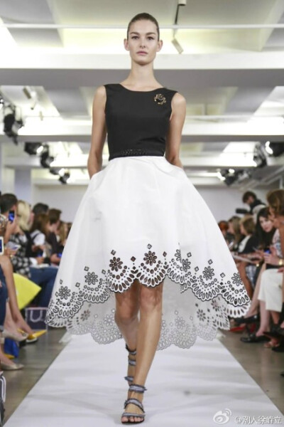 Oscar de La Renta SS15，春之密语