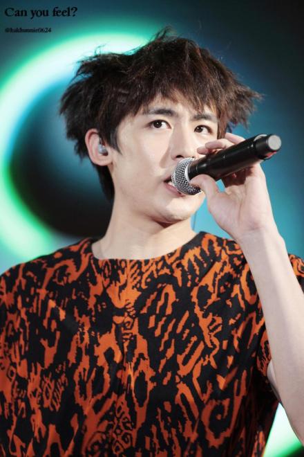 #Nichkhun# #尼坤#【140913 SCG SUPER LIVE IN SEOUL 2014】舞台上让人骄傲又快乐的你 小炸毛长这么好看 cr as tagged