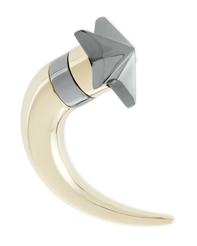 Y1W4P Givenchy Single Small Star Shark-Tooth Earring