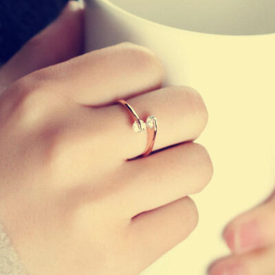 韩国饰品 食指戒指韩版潮人女 时尚小指装饰水晶尾指戒指
