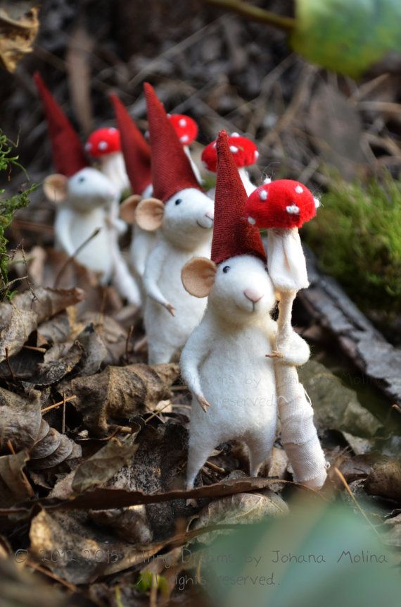 Little Gnome Mouse - Felting Dreams