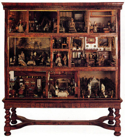 Petronella de la Court’s Dutch Cabinet