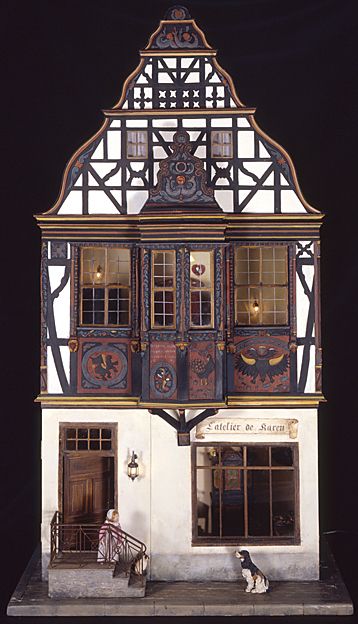 French dollhouse