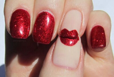 v-day nails