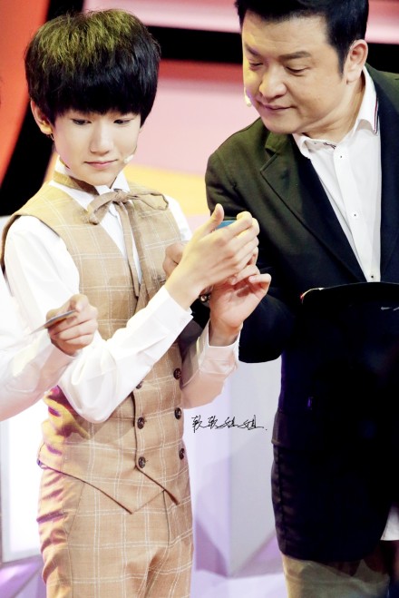 晚安my小王子小王子小王子~@TFBOYS-王源 （此博可以改名为“每天对王源说晚安”了。。。