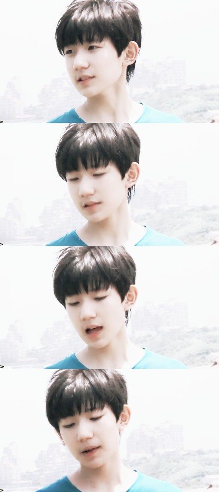 //@源果园资源博:#王源# #陪王源骑单车环岛# @TFBOYS-王源 【修图】1P