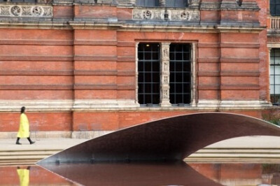 #创意家居#城市·建筑·美好Crest by Zaha Hadid at V&amp;amp;A Museum